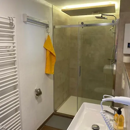 Roland Ranft Direkt Am Kurpark Barrierearm 60qm * Bad Elster