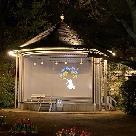 Roland Ranft Direkt Am Kurpark Barrierearm 60qm * באד אלסטר