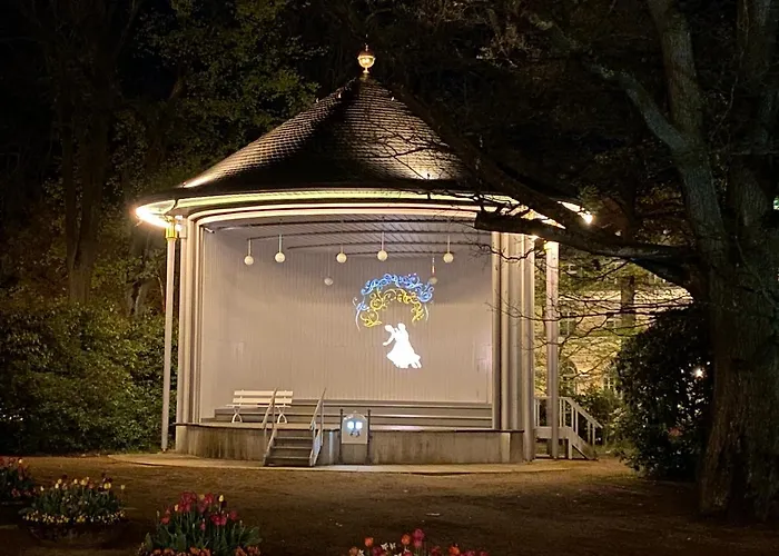 Roland Ranft Direkt Am Kurpark Barrierearm 60qm * Bad Elster