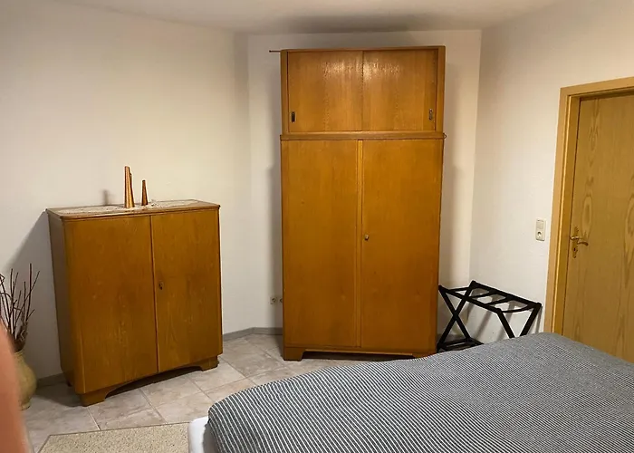 Roland Ranft Direkt Am Kurpark Barrierearm 60qm Bad Elster